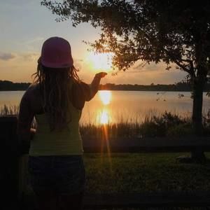 Meet your Posher, Alicia